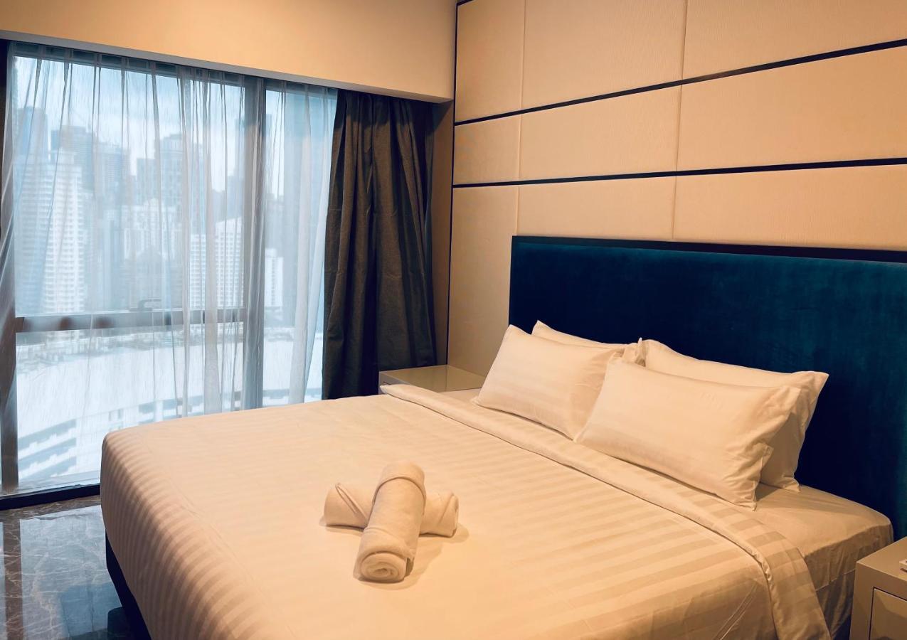 Klcc Platinum 2 *
